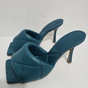 Bottega Veneta Lido Sandals Duck Green (Size 38)